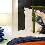Boutique 2 Bed Flat In Camden - Private Garden