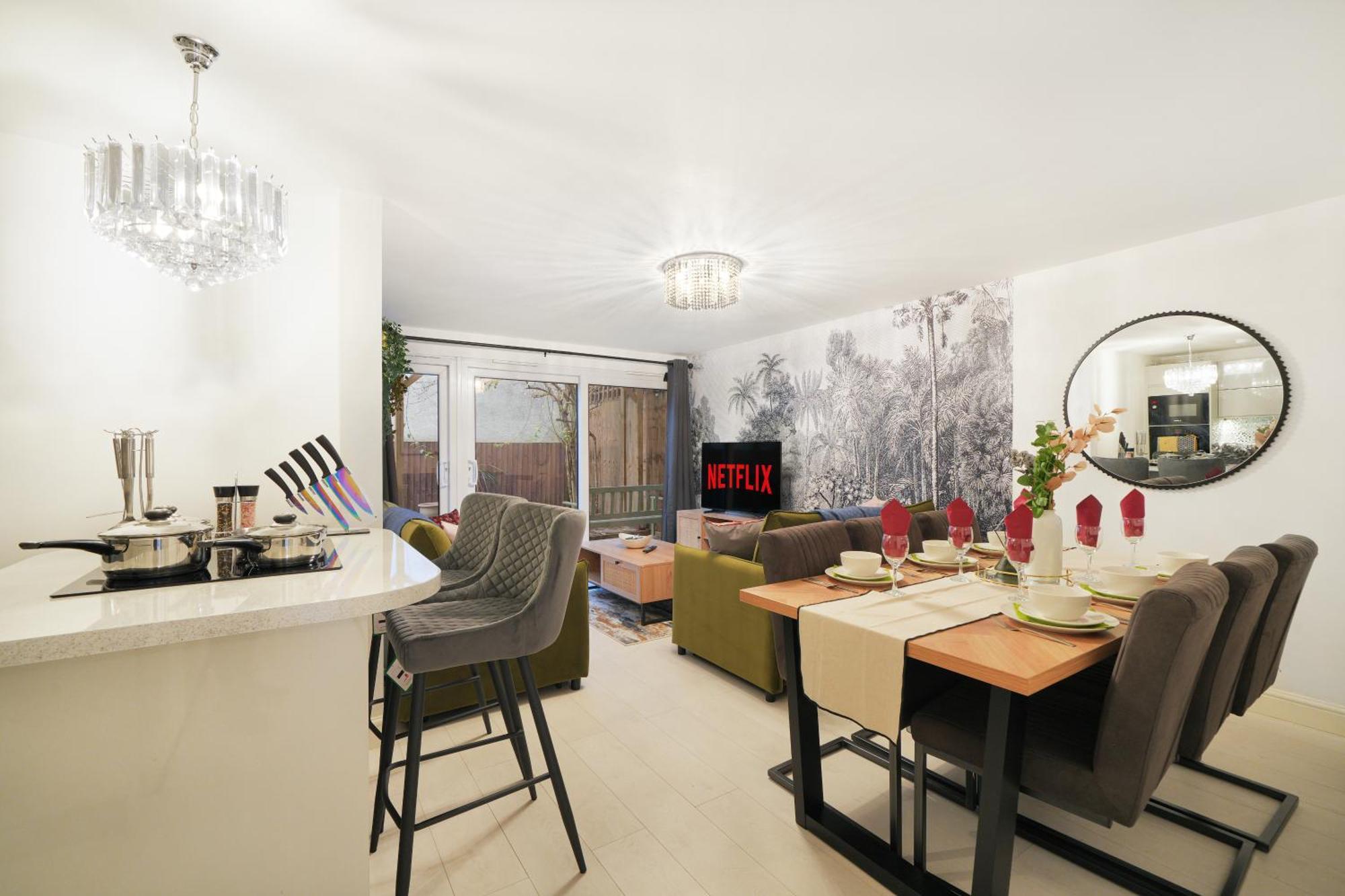Boutique 2 Bed Flat In Camden - Private Garden Londra