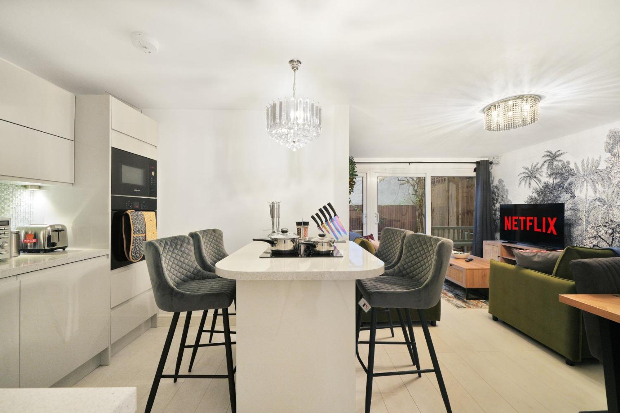 Boutique 2 Bed Flat In Camden - Private Garden Appartamento Londra